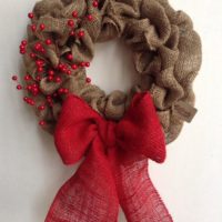 DIY Décor: Best Ideas For Christmas Burlap Wreath